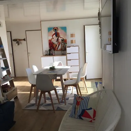 T3 Front De Ocean - 22m2 Terrasse -2 Piscines -wifi-parking *